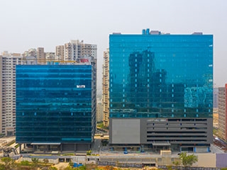 Phoenix Aquila Tower A & B